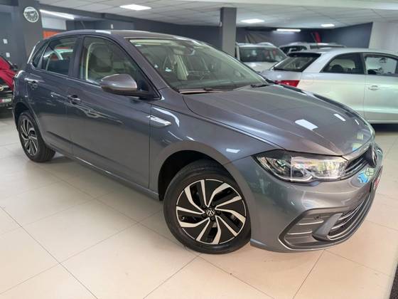 VOLKSWAGEN POLO 1.0 170 TSI HIGHLINE AUTOMÁTICO VOLKSWAGEN POLO 1.0 170 TSI HIGHLINE AUTOMÁTICO